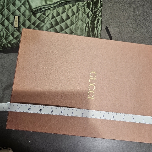 Gucci box - Picture 3 of 4